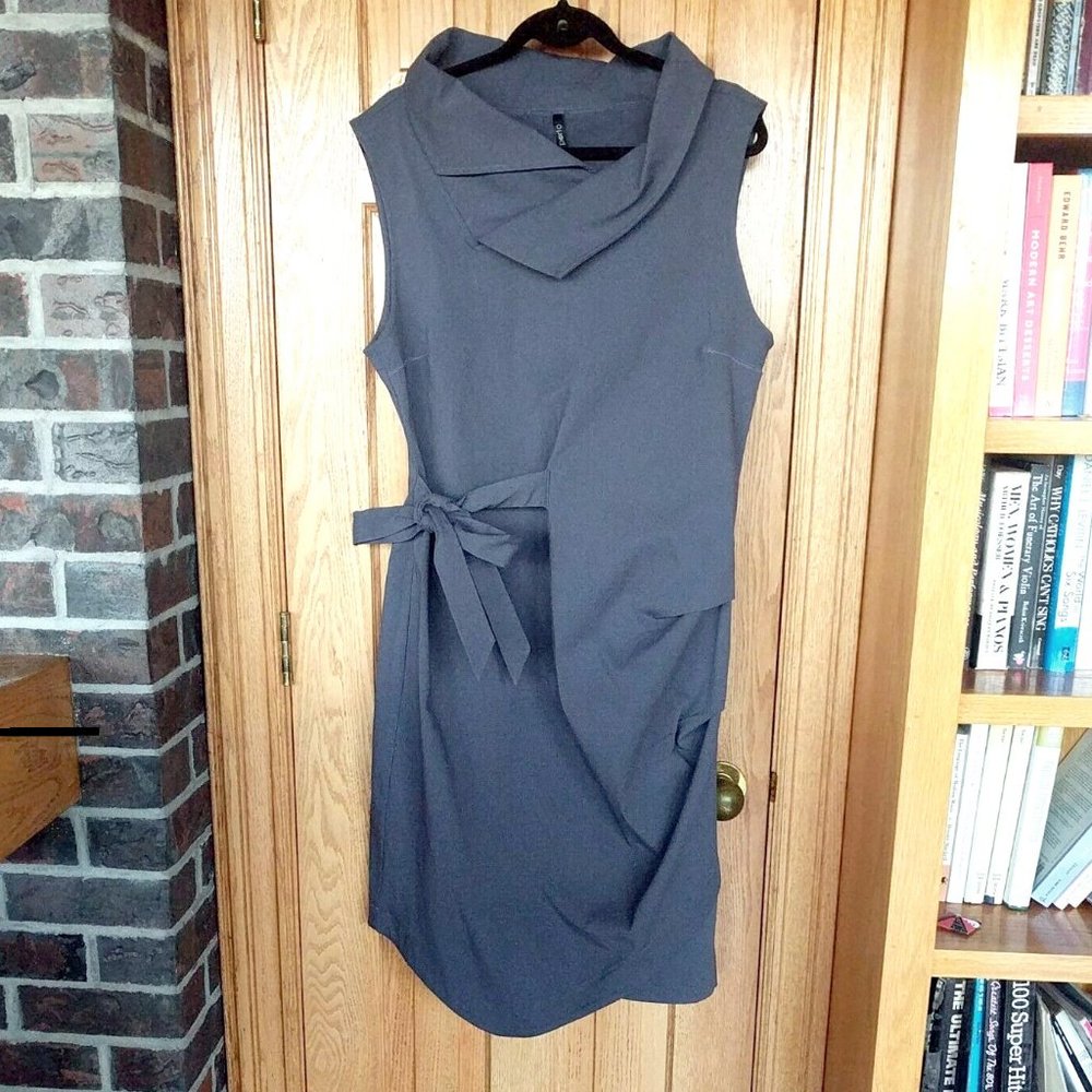Porto blue-gray Dvora architectural high neck sheath dress L 12-14 (4) boutique